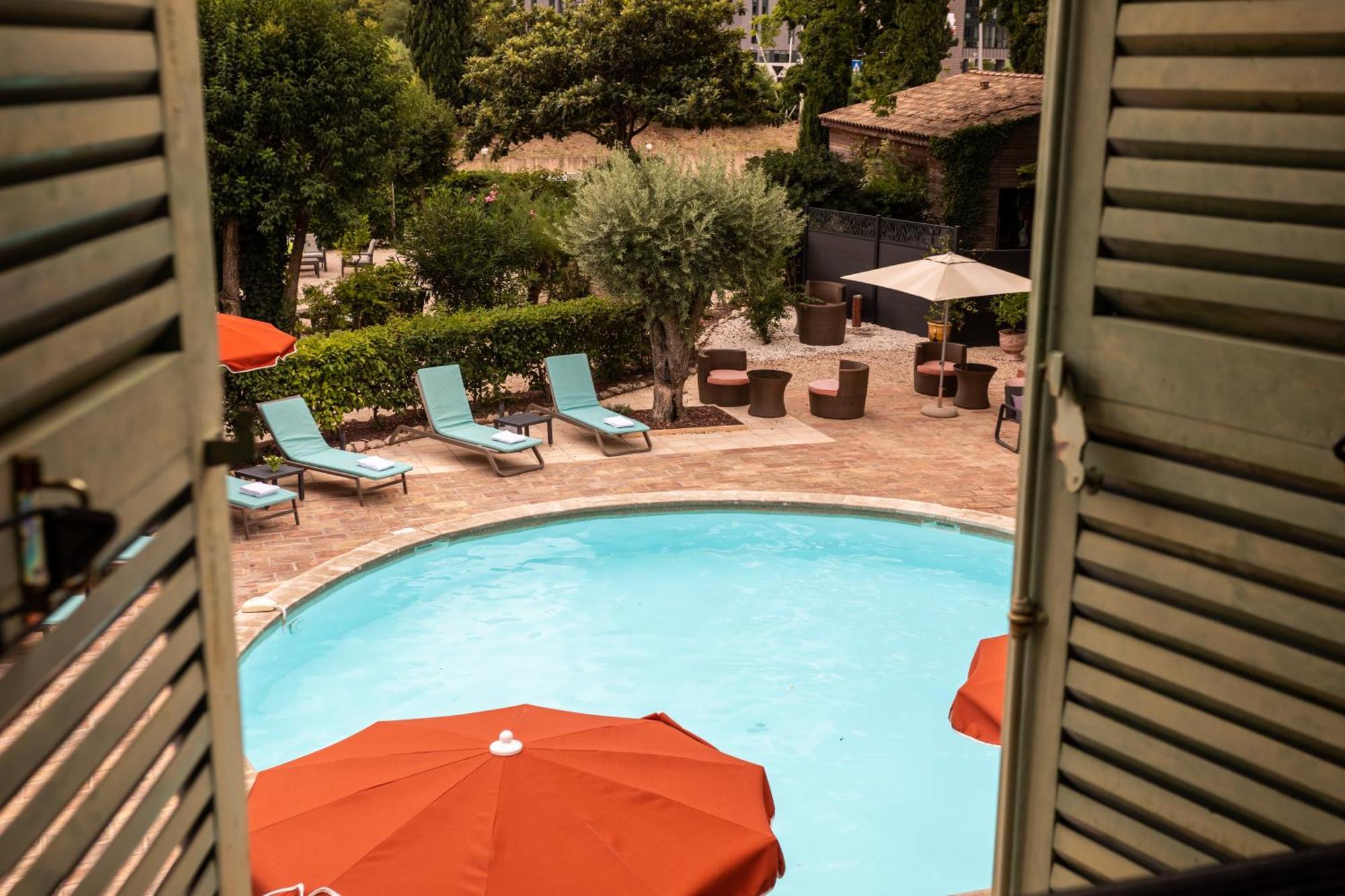 Best Western L'Orangerie Nimes Ngoại thất bức ảnh